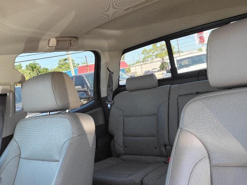 Chevrolet Silverado 1500 4WD Crew Cab 143.5" Custom 2017