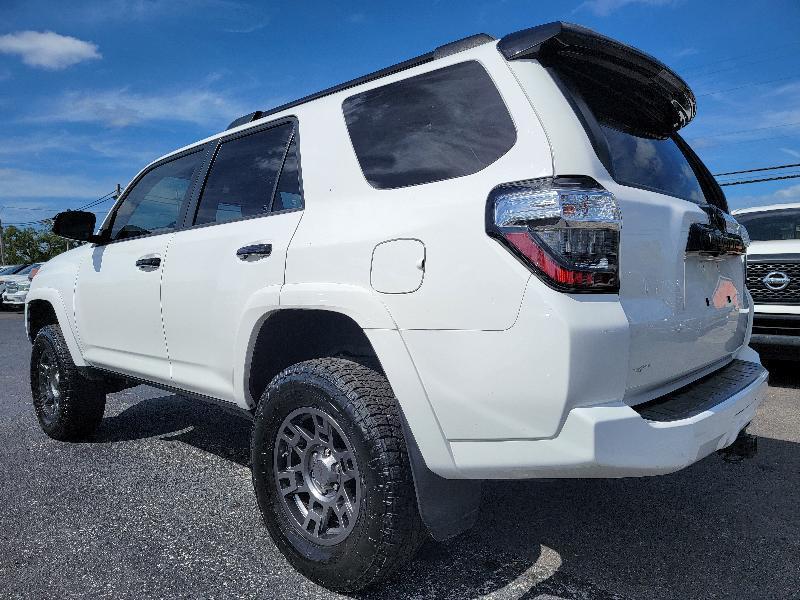 Toyota 4Runner TRD Sport Premium 4WD (Natl) 2020