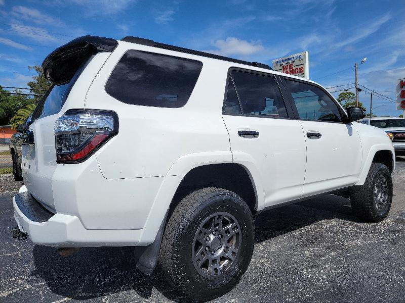 Toyota 4Runner TRD Sport Premium 4WD (Natl) 2020