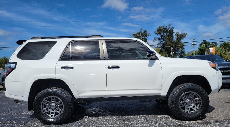Toyota 4Runner TRD Sport Premium 4WD (Natl) 2020