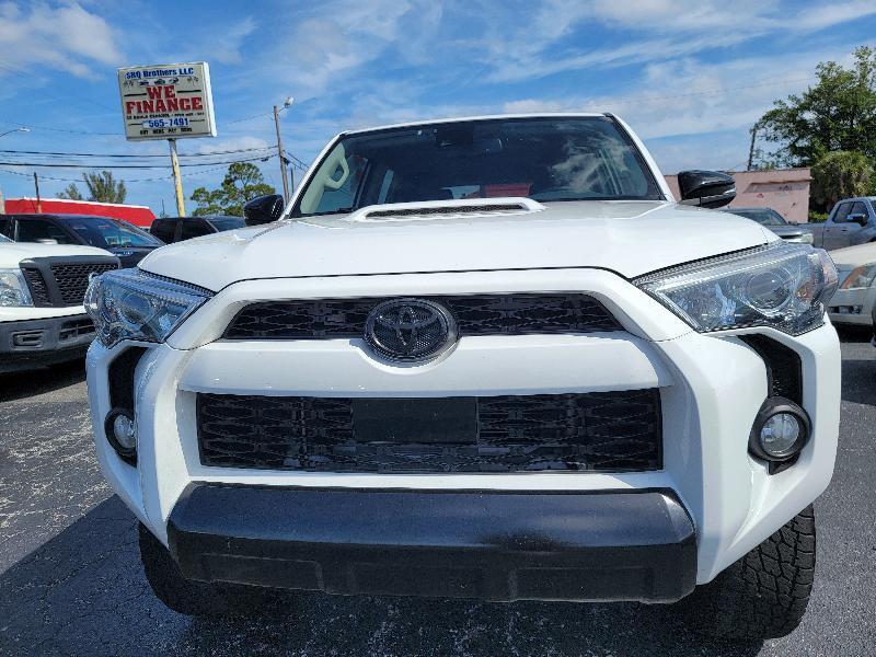 Toyota 4Runner TRD Sport Premium 4WD (Natl) 2020