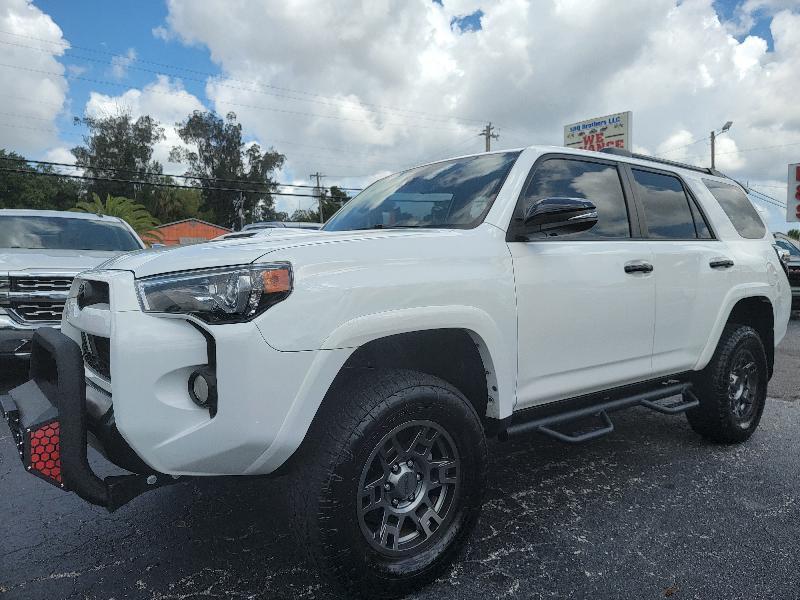 Toyota 4Runner TRD Sport Premium 4WD (Natl) 2020
