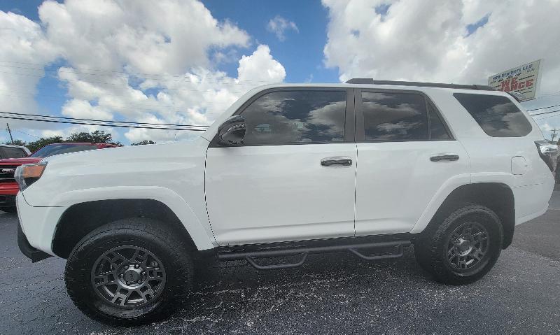 Toyota 4Runner TRD Sport Premium 4WD (Natl) 2020