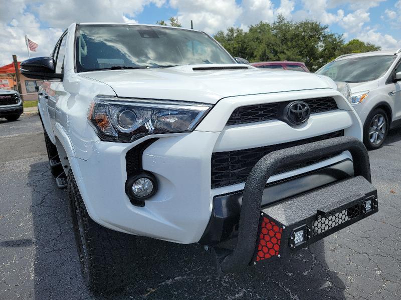 Toyota 4Runner TRD Sport Premium 4WD (Natl) 2020