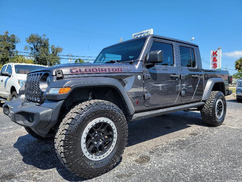 Jeep Gladiator Sport Crew Cab 4WD 2020