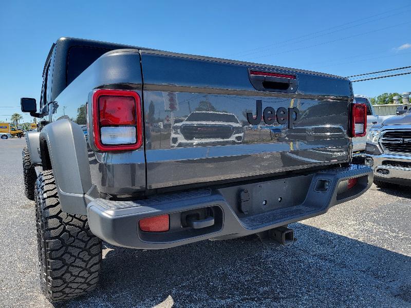 Jeep Gladiator Sport Crew Cab 4WD 2020