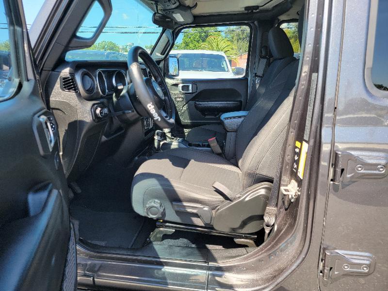 Jeep Gladiator Sport Crew Cab 4WD 2020