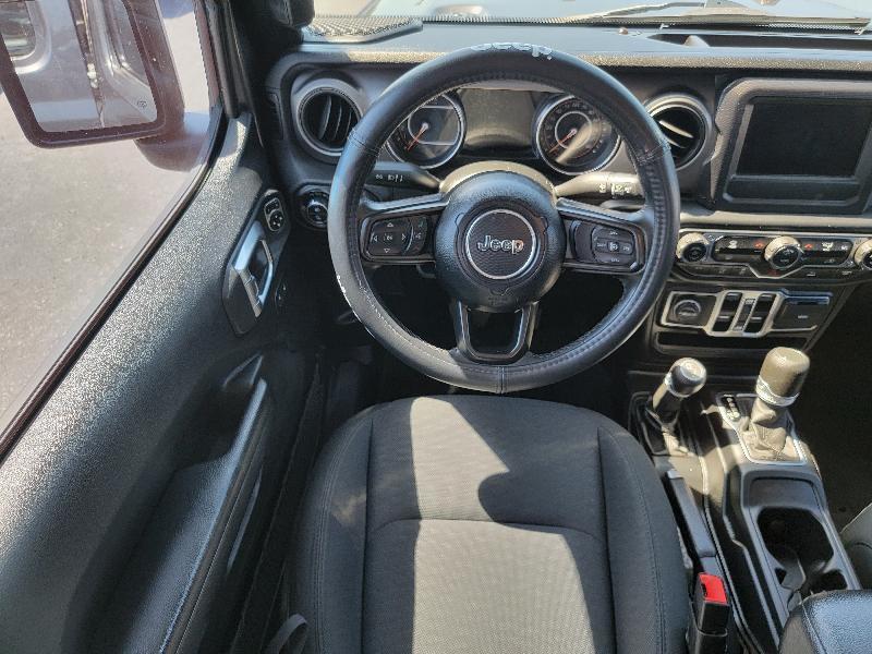 Jeep Gladiator Sport Crew Cab 4WD 2020