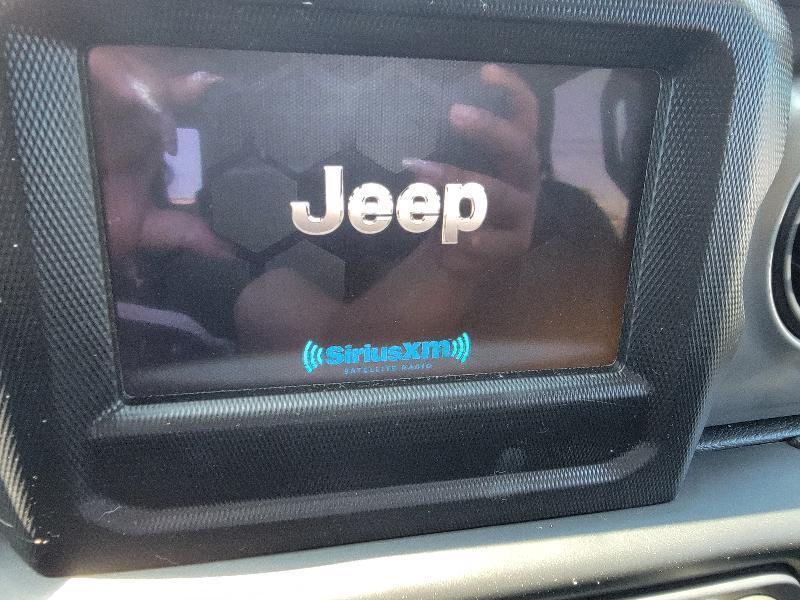 Jeep Gladiator Sport Crew Cab 4WD 2020