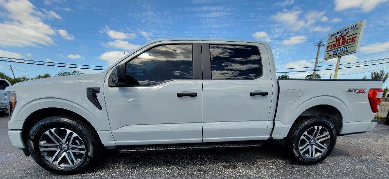 Ford F-150 STX SuperCrew 2WD 2023