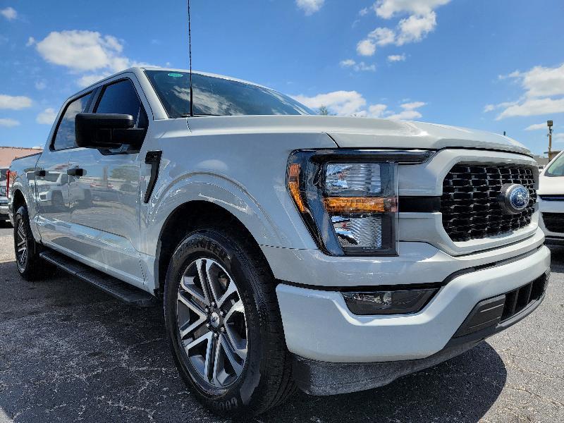Ford F-150 STX SuperCrew 2WD 2023