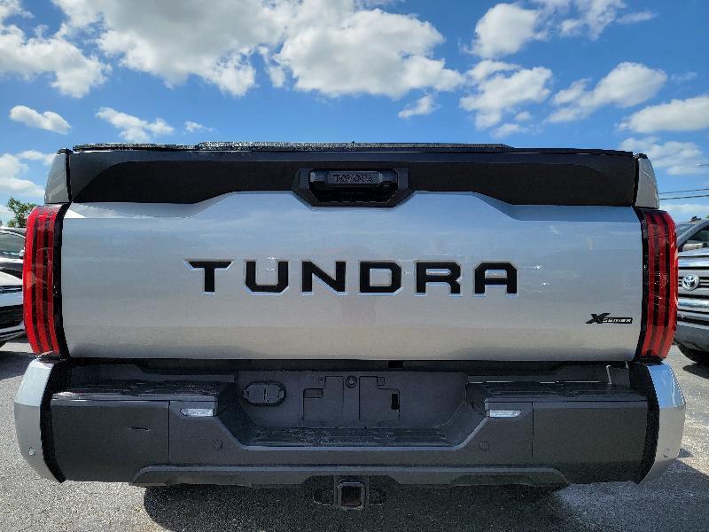 Toyota Tundra  2024