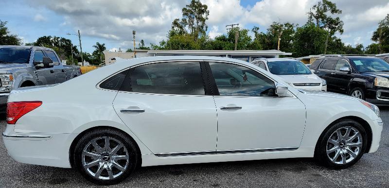 Hyundai Equus Signature 2013