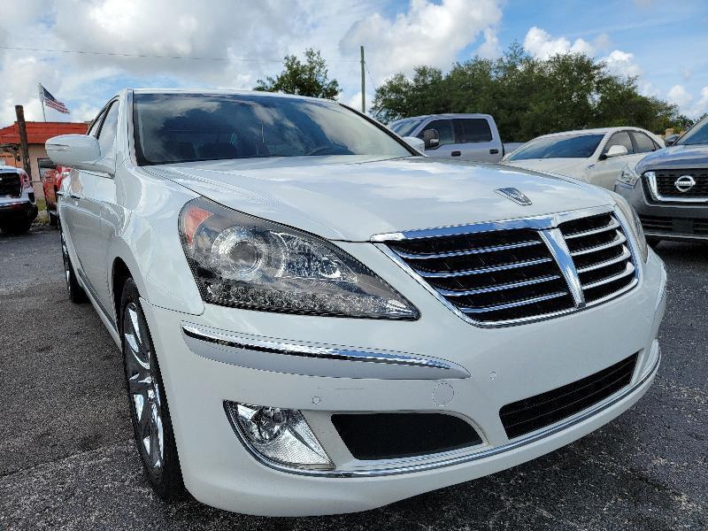 Hyundai Equus Signature 2013