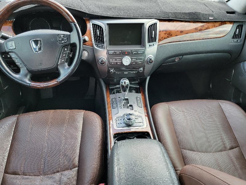 Hyundai Equus Signature 2013