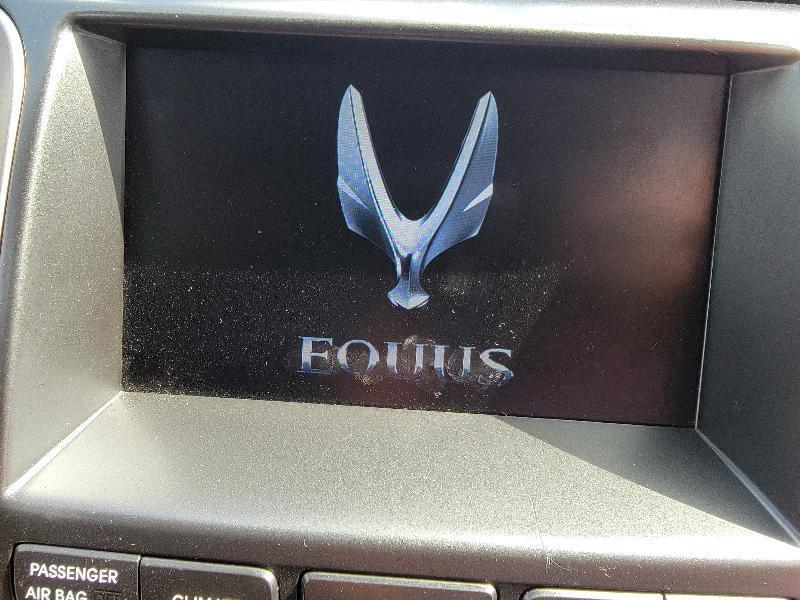 Hyundai Equus Signature 2013