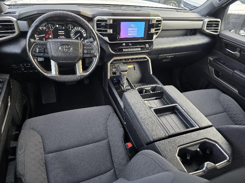 Toyota Tundra SR5 CrewMax 2WD 2025