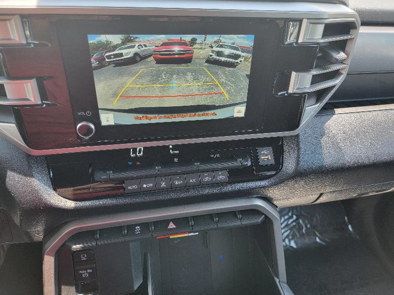 Toyota Tundra SR5 CrewMax 2WD 2025