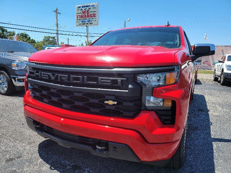 Chevrolet Silverado 1500 Custom Crew Cab 2WD 2022