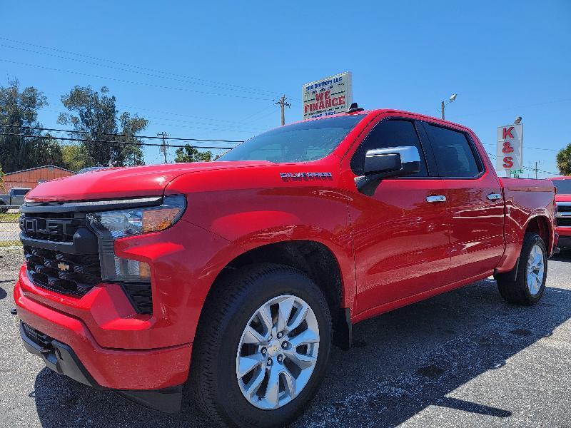 Chevrolet Silverado 1500 Custom Crew Cab 2WD 2022
