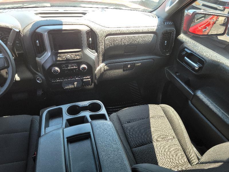 Chevrolet Silverado 1500 Custom Crew Cab 2WD 2022