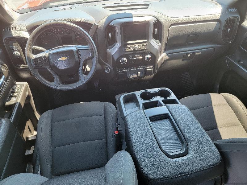 Chevrolet Silverado 1500 Custom Crew Cab 2WD 2022
