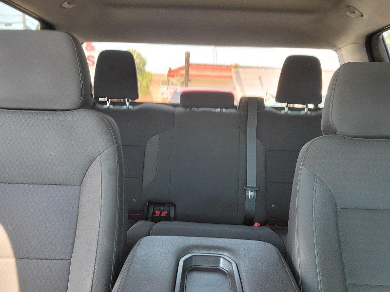 Chevrolet Silverado 1500 Custom Crew Cab 2WD 2022