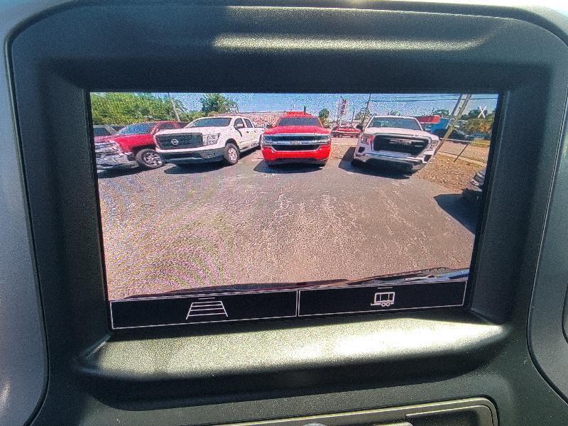 Chevrolet Silverado 1500 Custom Crew Cab 2WD 2022
