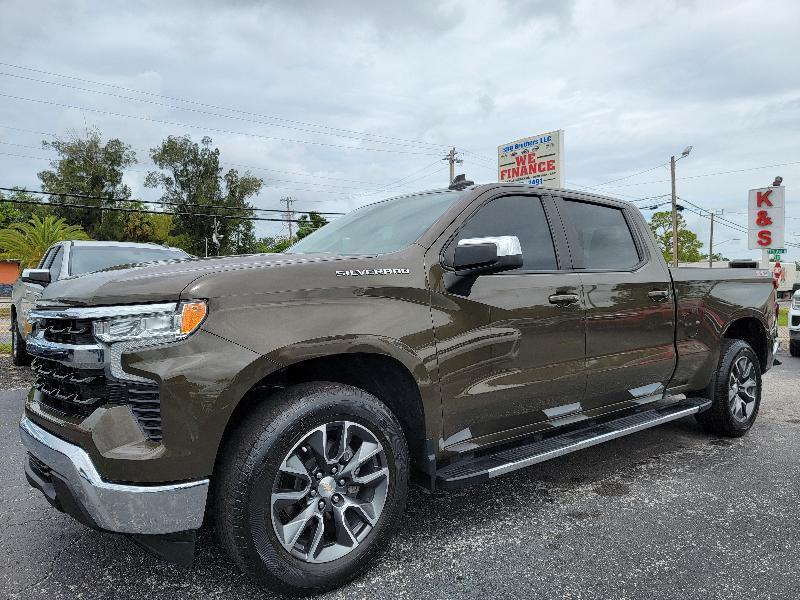 Chevrolet Silverado 1500 LT Crew Cab 2WD 2023