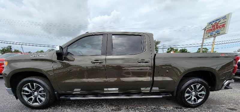 Chevrolet Silverado 1500 LT Crew Cab 2WD 2023