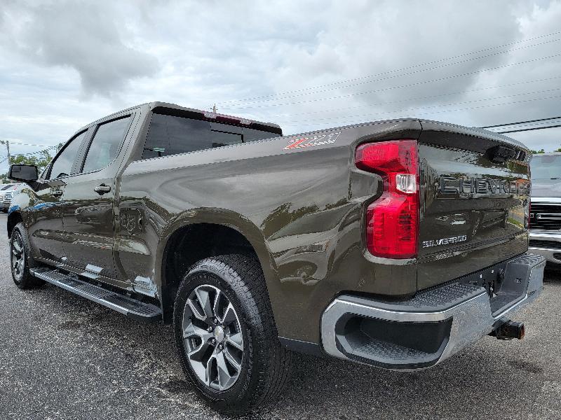 Chevrolet Silverado 1500 LT Crew Cab 2WD 2023