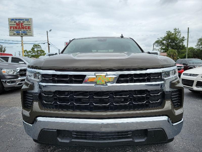 Chevrolet Silverado 1500 LT Crew Cab 2WD 2023
