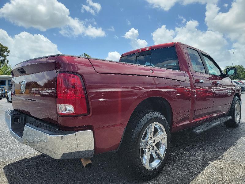 RAM 1500 SLT Quad Cab 2WD 2015
