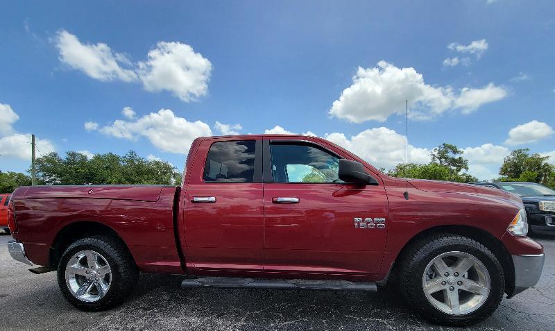 RAM 1500 SLT Quad Cab 2WD 2015