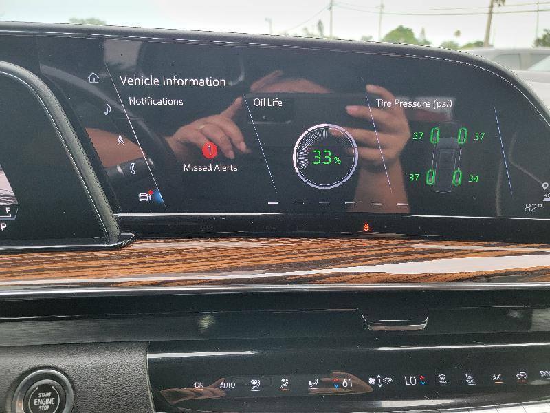 Cadillac Escalade Premium Luxury 2021