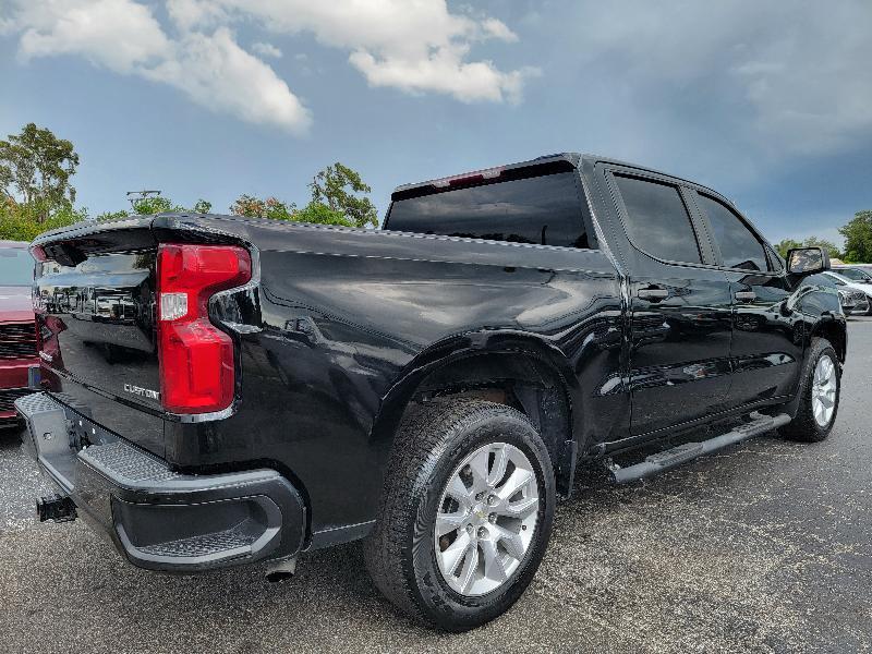 Chevrolet Silverado 1500 Custom Crew Cab Short Box 2WD 2021