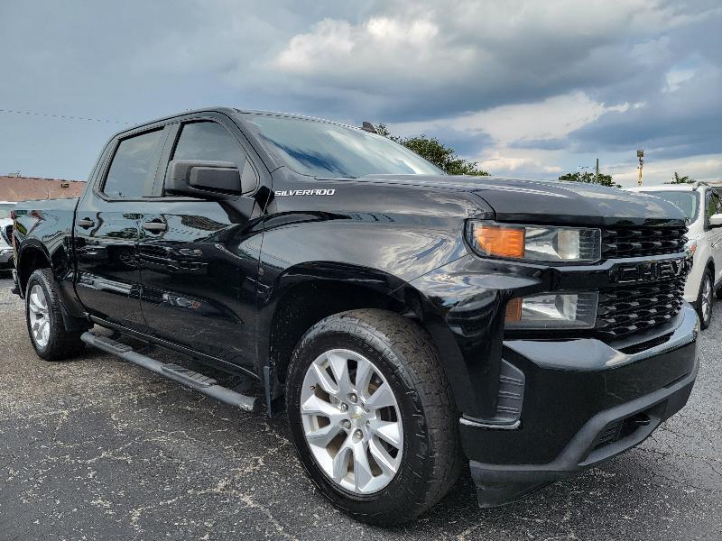 Chevrolet Silverado 1500 Custom Crew Cab Short Box 2WD 2021