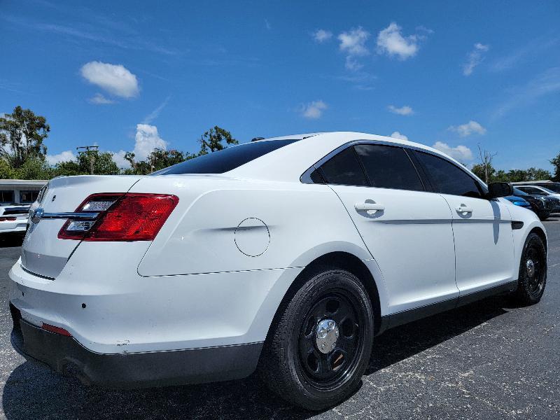 Ford Taurus Police FWD 2017