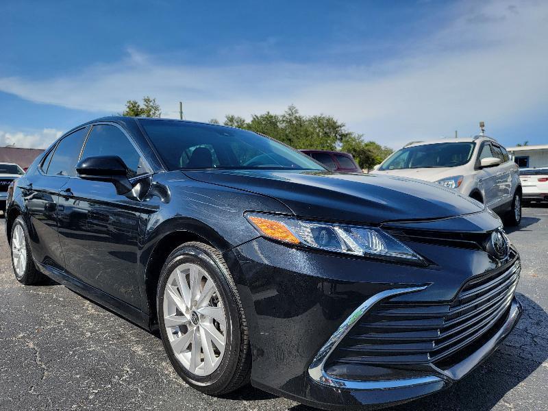 Toyota Camry LE 2023