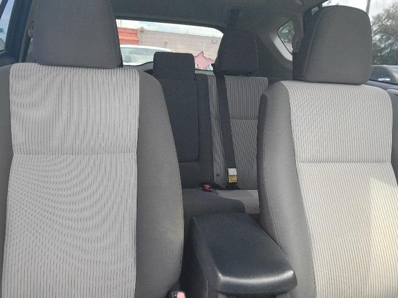 Toyota RAV4 LE FWD 2015