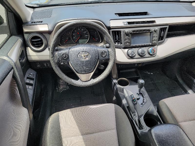 Toyota RAV4 LE FWD 2015