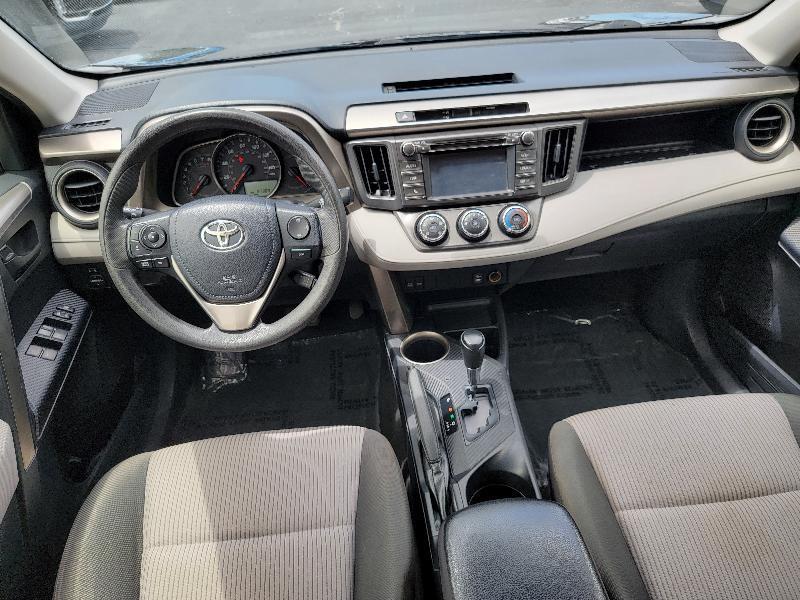 Toyota RAV4 LE FWD 2015