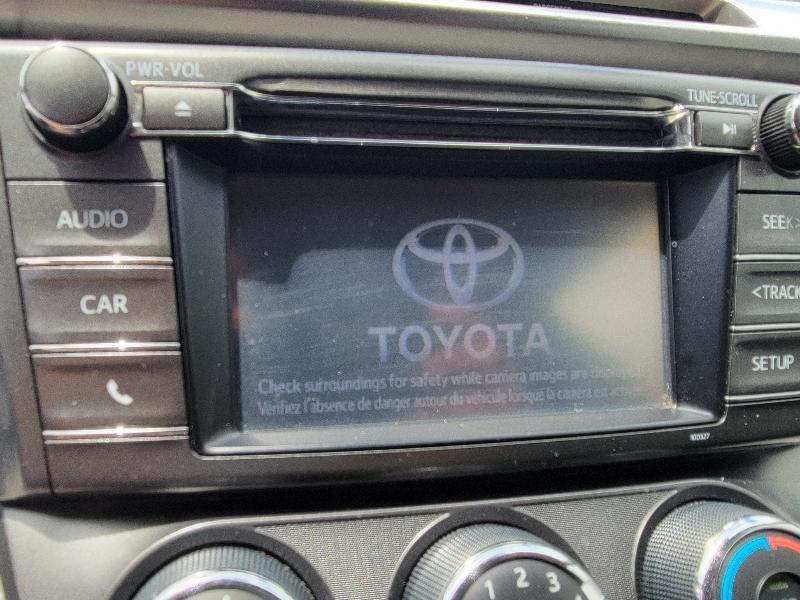Toyota RAV4 LE FWD 2015