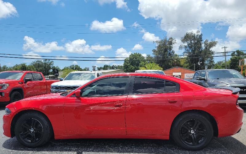 Dodge Charger SXT 2020
