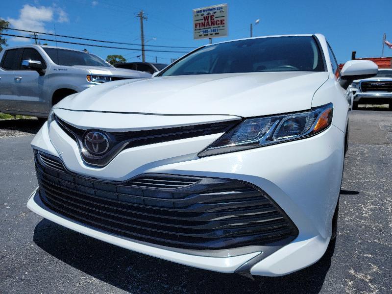 2019 Toyota Camry XLE