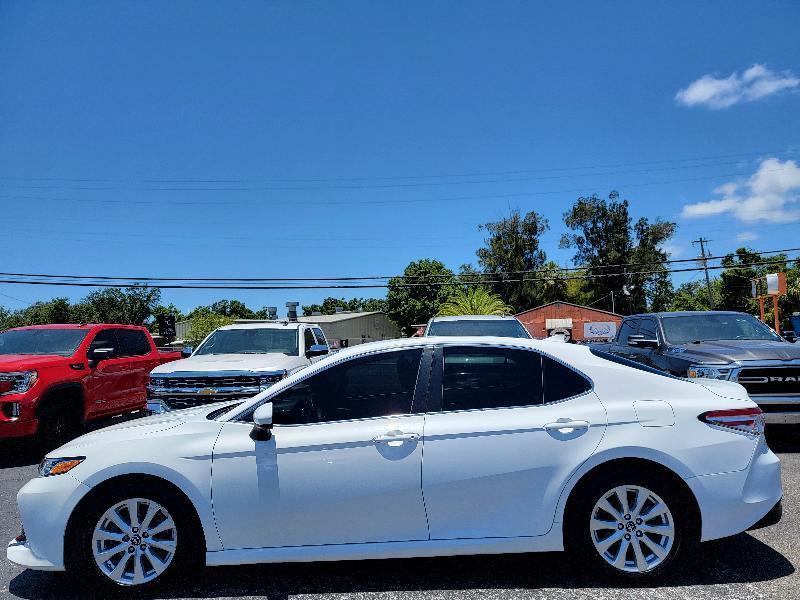 Toyota Camry XLE 2019