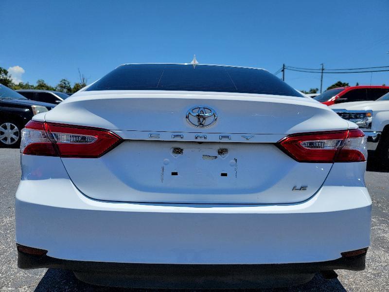 Toyota Camry XLE 2019