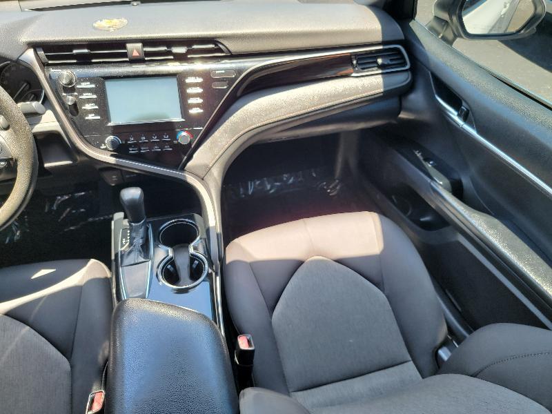 Toyota Camry XLE 2019