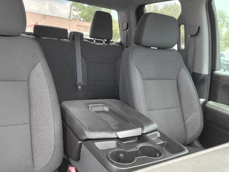 Chevrolet Silverado 1500 2WD Double Cab 147" Custom 2020