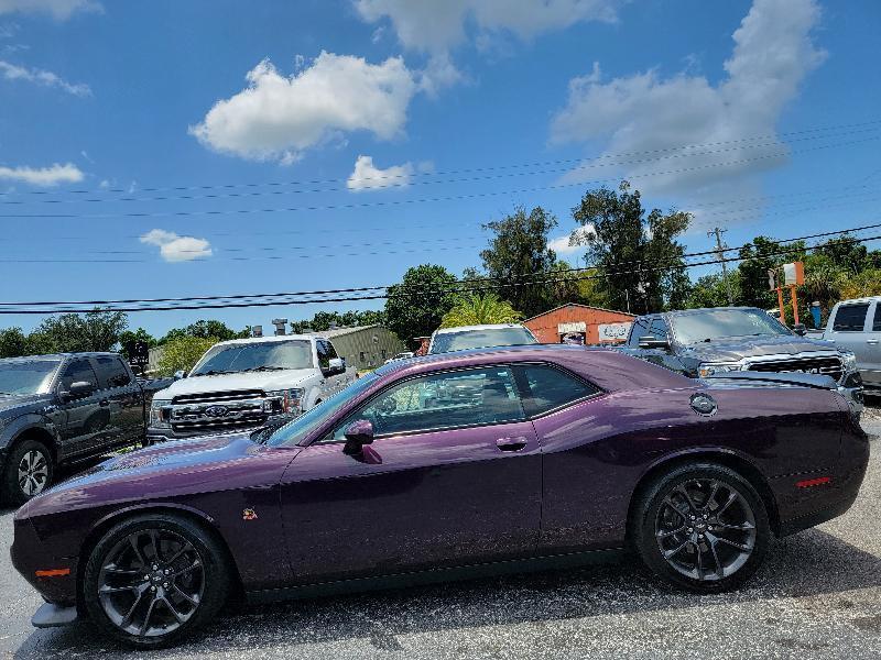 Dodge Challenger R/T SCAT Pack 2021